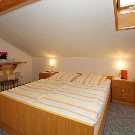 Berghof Pension Und Ferienwohnungen ビショフスマイス エクステリア 写真
